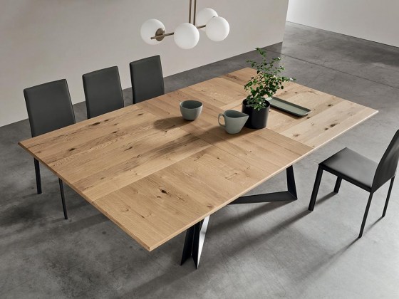 Table POKER chaises GUILIA